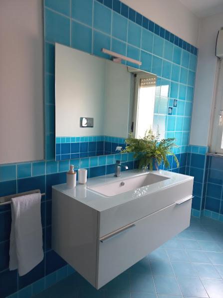 A Un Passo Da... B&B Elmas Dış mekan fotoğraf